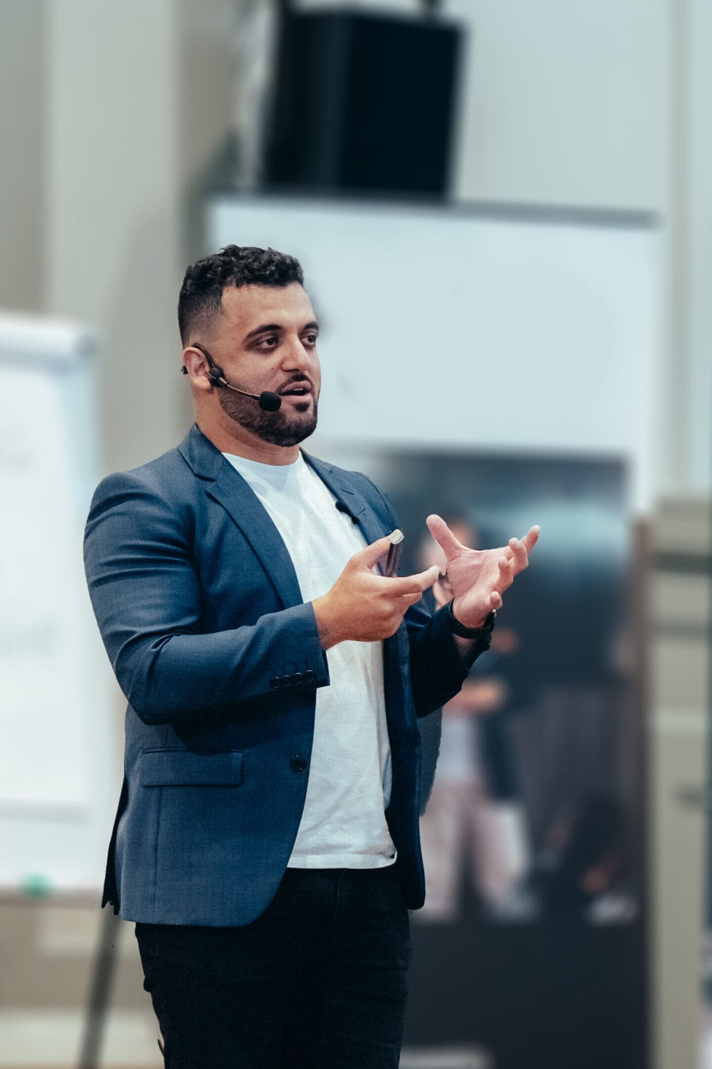 DSC03430 Blurred scaled e1712304019921